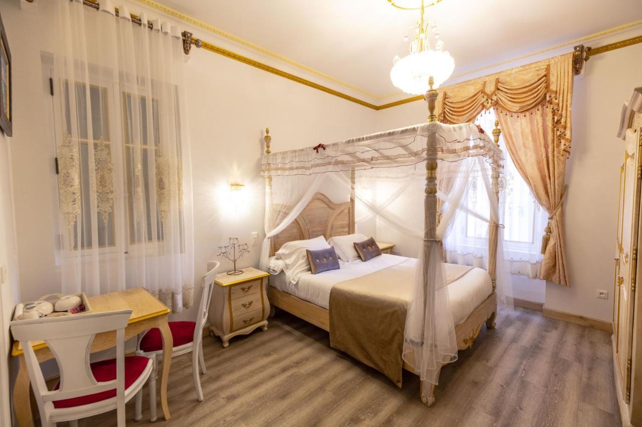 Chambre A Baldaquin Maison De L'Eglise Du Couvent 纳博讷 外观 照片