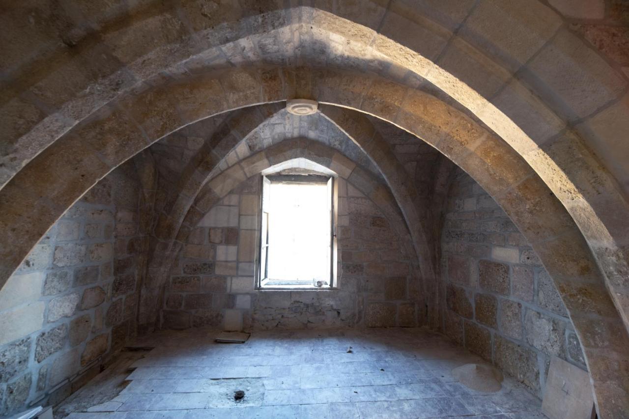 Chambre A Baldaquin Maison De L'Eglise Du Couvent 纳博讷 外观 照片
