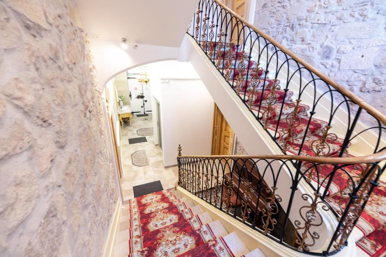 Chambre A Baldaquin Maison De L'Eglise Du Couvent 纳博讷 外观 照片