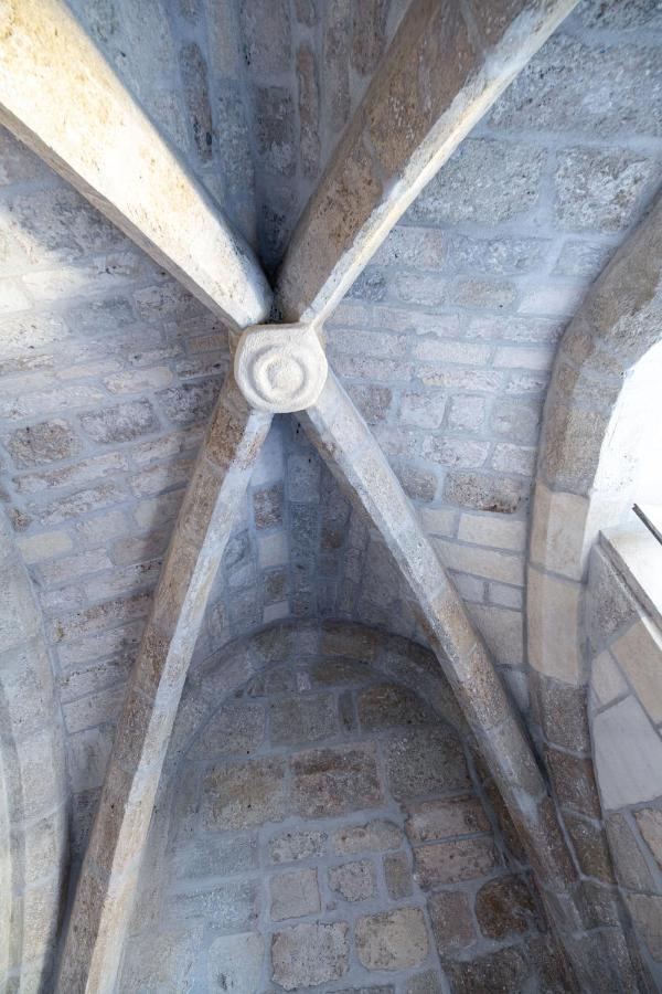 Chambre A Baldaquin Maison De L'Eglise Du Couvent 纳博讷 外观 照片